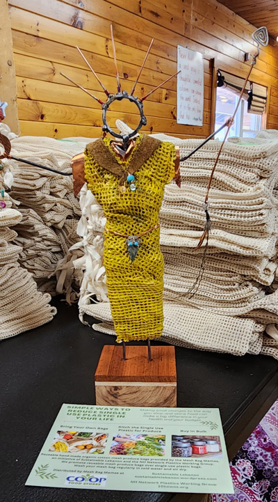 The Mesh Bag Mama mascot, created byCornish-based metal artist, Joanne Clifford